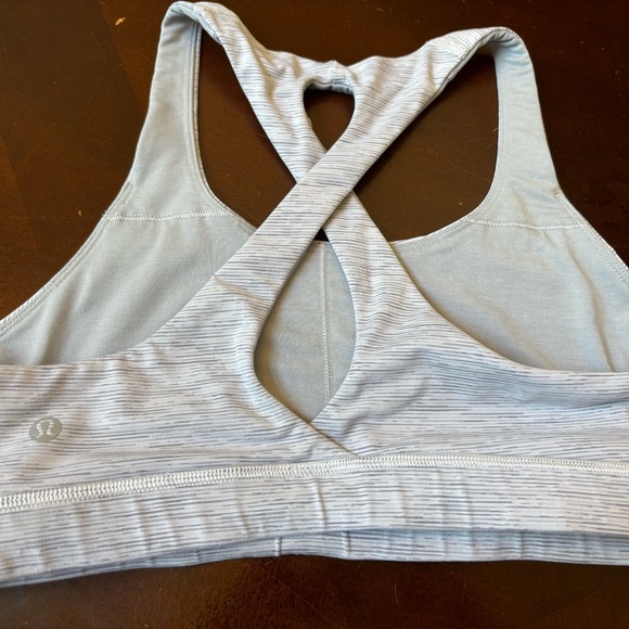 Lululemon grey and white striped Racerback Sports Bra size 8 - Picture 1 of 8